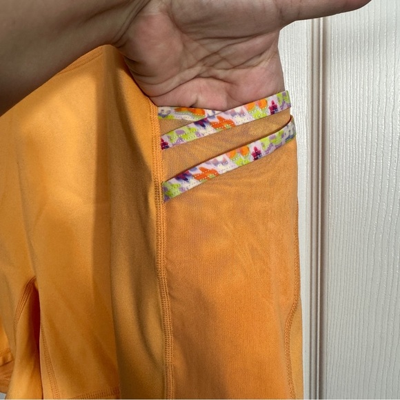 Fabletics size 2X Motion 365 tangerine colored yoga shorts, workout, gym - Picture 3 of 10